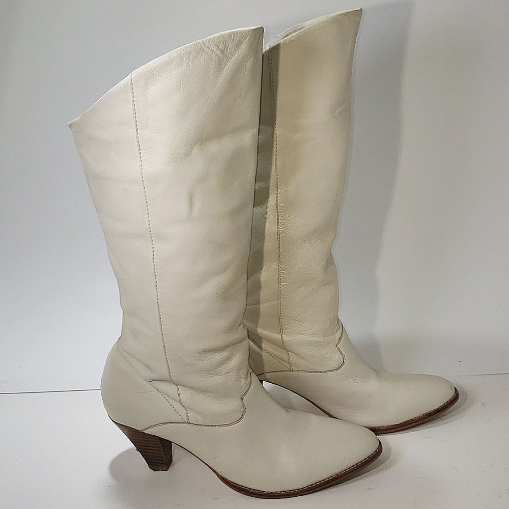 Steve Madden Toupe Leather Western Style Boot Size 8.5 B Women's